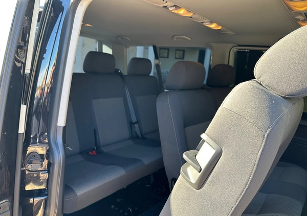 Volkswagen Caravelle cena 115000 przebieg: 178332, rok produkcji 2014 z Garwolin małe 742